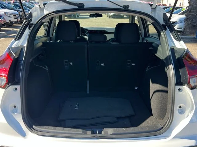 SEMINUEVOS NISSAN Kicks Play a Estados en autogozo