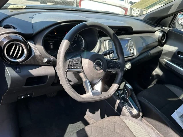 SEMINUEVOS NISSAN Kicks a Estados en autogozo