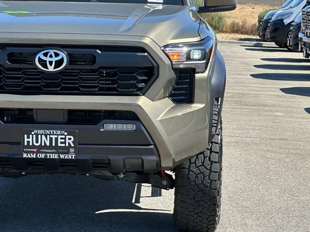 SEMINUEVOS TOYOTA Tacoma 4WD a Estados en autogozo