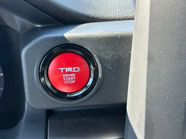SEMINUEVOS TOYOTA Tacoma 4WD a Estados en autogozo