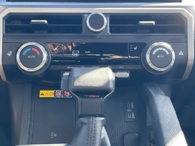 SEMINUEVOS TOYOTA Tacoma 4WD a Estados en autogozo