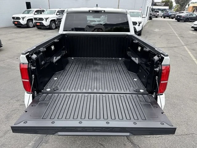 SEMINUEVOS TOYOTA Tacoma i-FORCE MAX a Estados en autogozo