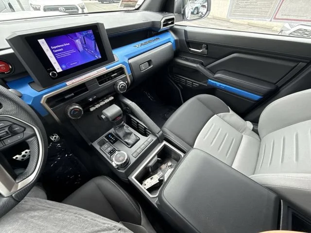 SEMINUEVOS TOYOTA Tacoma i-FORCE MAX a Estados en autogozo