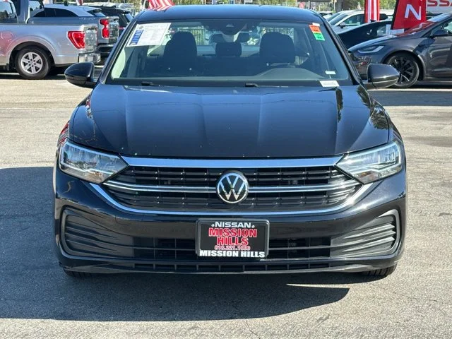 SEMINUEVOS VOLKSWAGEN Jetta a Estados en autogozo
