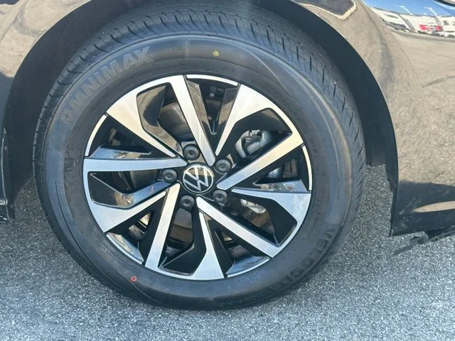 SEMINUEVOS VOLKSWAGEN Jetta a Estados en autogozo