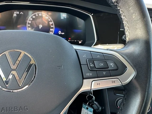 SEMINUEVOS VOLKSWAGEN Jetta a Estados en autogozo