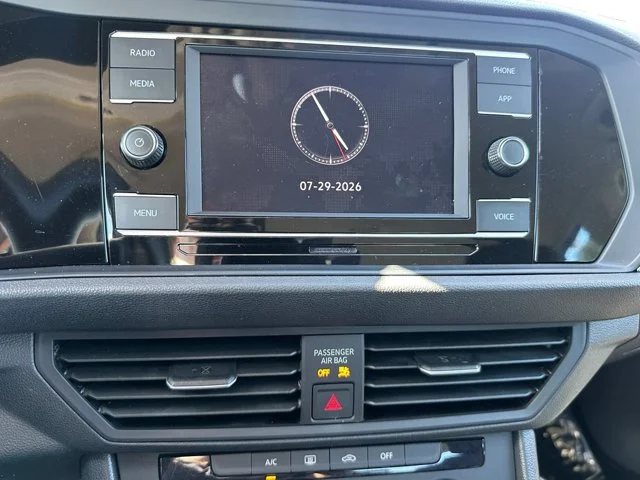 SEMINUEVOS VOLKSWAGEN Jetta a Estados en autogozo