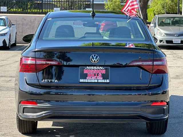 SEMINUEVOS VOLKSWAGEN Jetta a Estados en autogozo