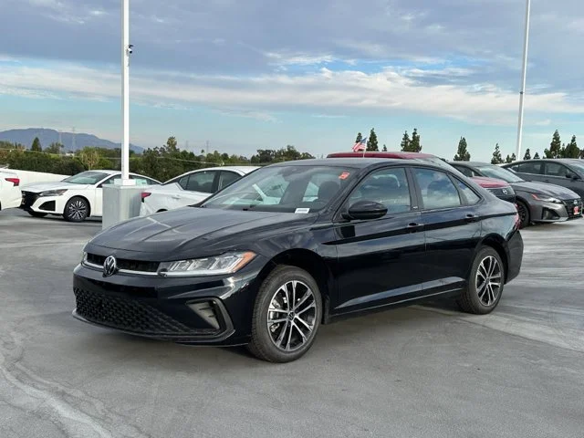 SEMINUEVOS VOLKSWAGEN Jetta a Estados en autogozo
