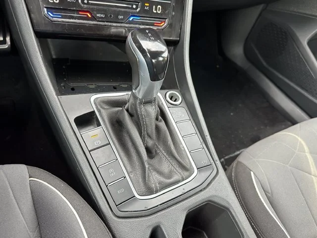 SEMINUEVOS VOLKSWAGEN Jetta a Estados en autogozo
