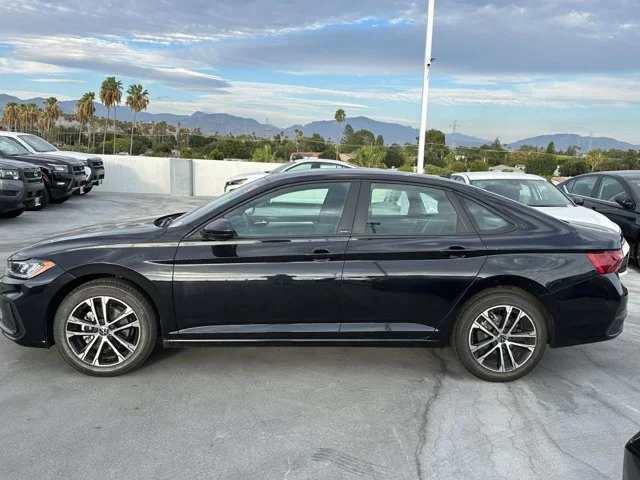 SEMINUEVOS VOLKSWAGEN Jetta a Estados en autogozo