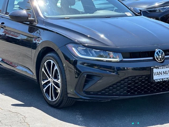 SEMINUEVOS VOLKSWAGEN Jetta a Estados en autogozo