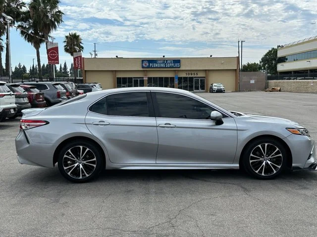 SEMINUEVOS TOYOTA Camry a Estados en autogozo