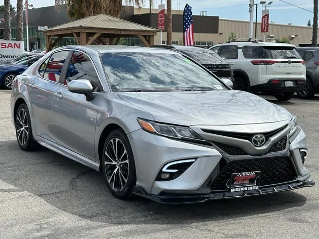 SEMINUEVOS TOYOTA Camry a Estados en autogozo