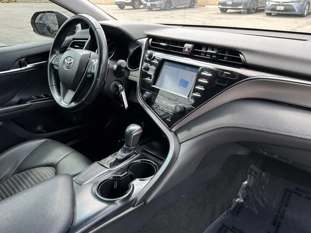 SEMINUEVOS TOYOTA Camry a Estados en autogozo