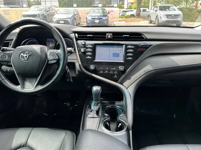 SEMINUEVOS TOYOTA Camry a Estados en autogozo