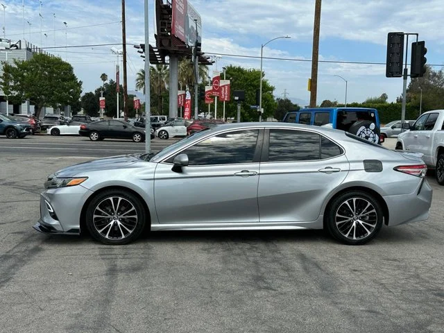 SEMINUEVOS TOYOTA Camry a Estados en autogozo