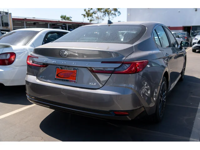 Nuevos TOYOTA CAMRY à Estados chez autogozo