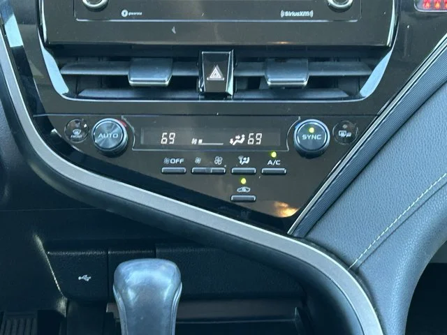 SEMINUEVOS TOYOTA Camry a Estados en autogozo