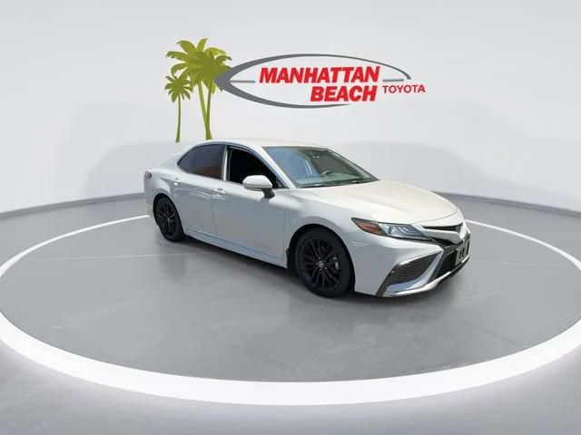 SEMINUEVOS TOYOTA Camry Hybrid a Estados en autogozo