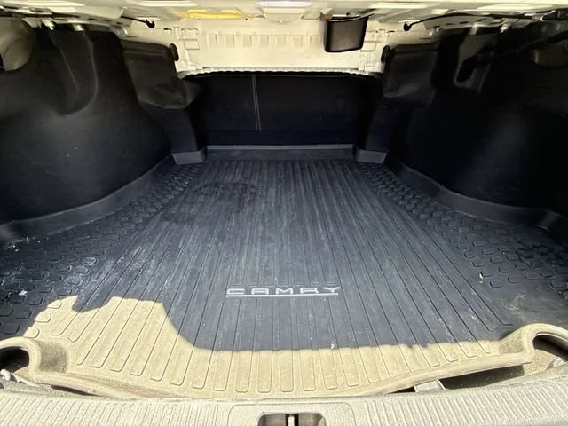 SEMINUEVOS TOYOTA Camry Hybrid a Estados en autogozo