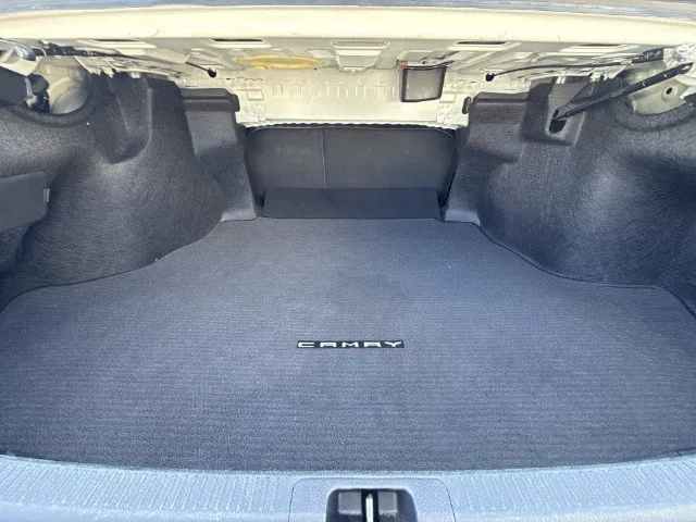 SEMINUEVOS TOYOTA Camry a Estados en autogozo