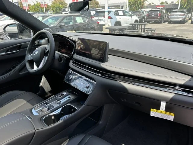Nuevos INFINITI QX65 à Estados chez autogozo