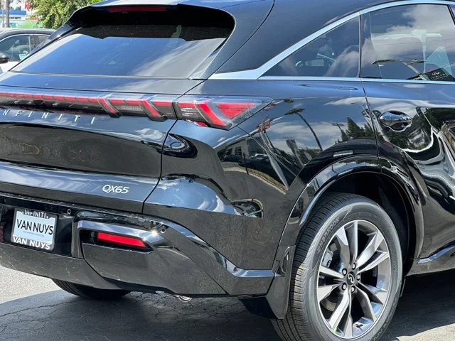 Nuevos INFINITI QX65 à Estados chez autogozo