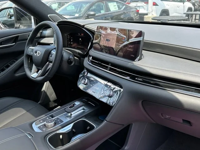 Nuevos INFINITI QX65 à Estados chez autogozo