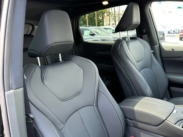 Nuevos INFINITI QX65 à Estados chez autogozo