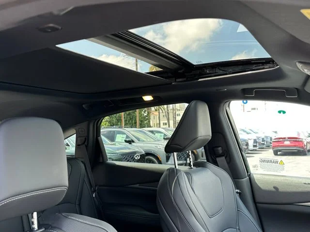 Nuevos INFINITI QX65 à Estados chez autogozo