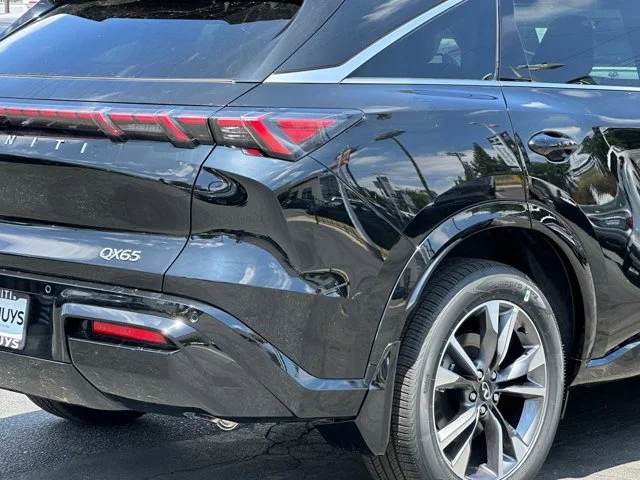 Nuevos INFINITI QX65 à Estados chez autogozo