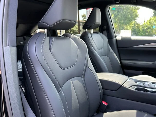 Nuevos INFINITI QX65 à Estados chez autogozo