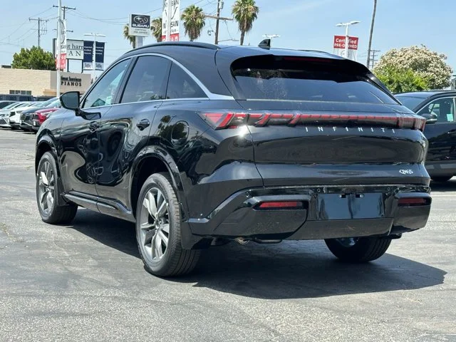 Nuevos INFINITI QX65 à Estados chez autogozo