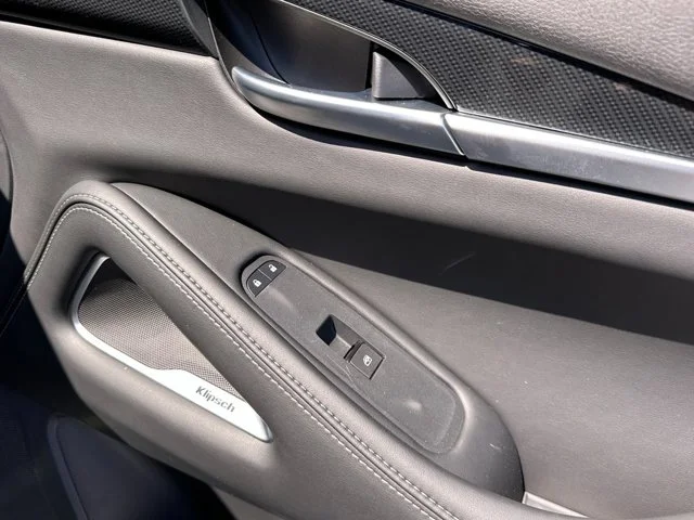 Nuevos INFINITI QX65 à Estados chez autogozo