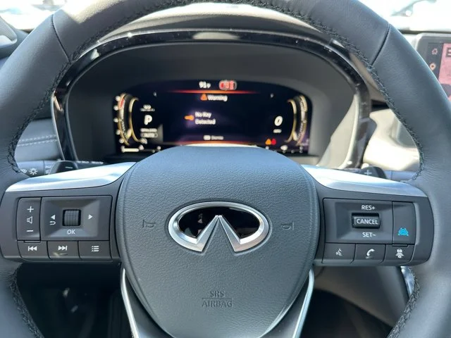 Nuevos INFINITI QX65 à Estados chez autogozo