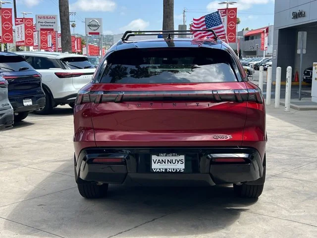 Nuevos INFINITI QX65 à Estados chez autogozo
