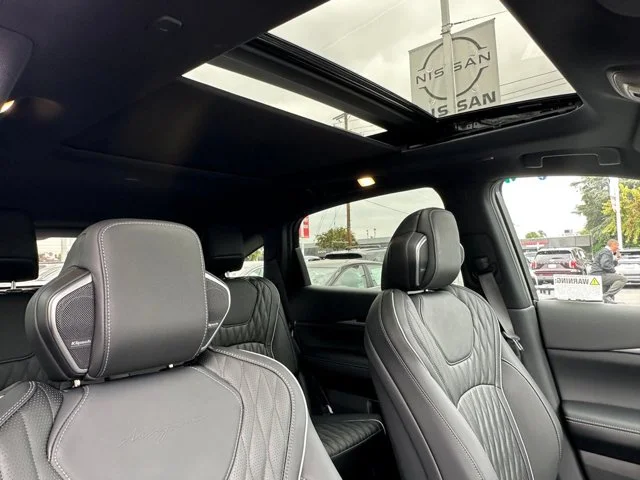 Nuevos INFINITI QX65 à Estados chez autogozo