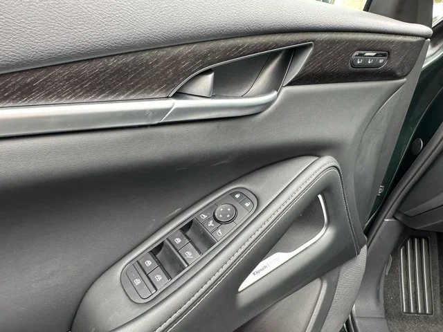 Nuevos INFINITI QX65 à Estados chez autogozo
