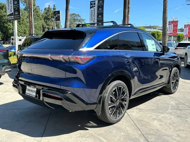 Nuevos INFINITI QX65 à Estados chez autogozo