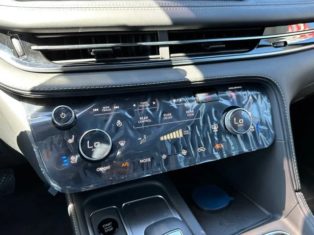 Nuevos INFINITI QX60 à Estados chez autogozo