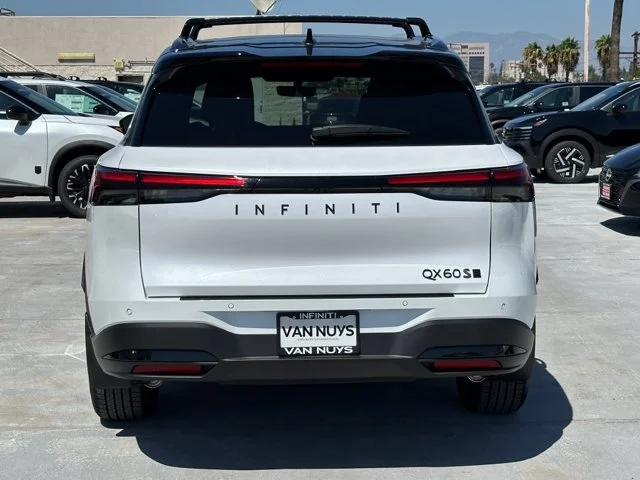 Nuevos INFINITI QX60 à Estados chez autogozo