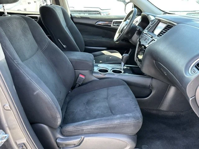 SEMINUEVOS NISSAN Pathfinder a Estados en autogozo