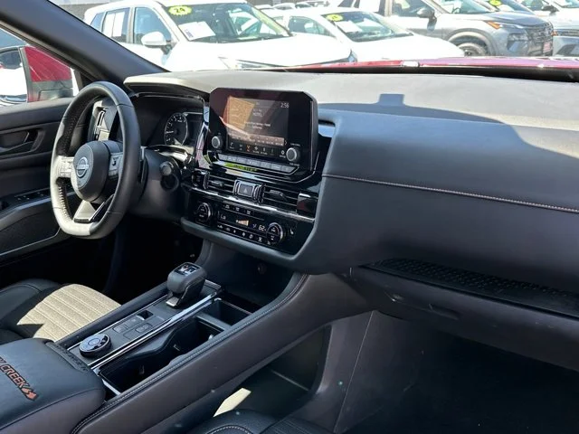 SEMINUEVOS NISSAN Pathfinder a Estados en autogozo
