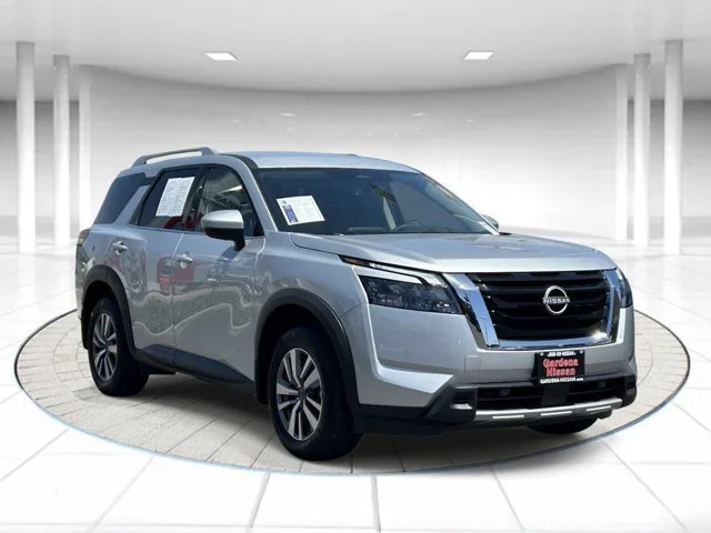 SEMINUEVOS NISSAN Pathfinder a Estados en autogozo