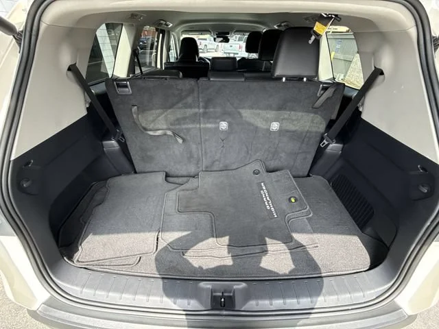 SEMINUEVOS TOYOTA Grand Highlander Hybrid a Estados en autogozo