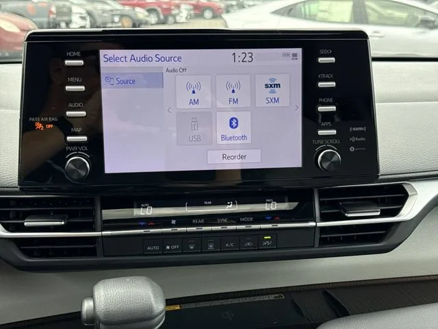 SEMINUEVOS TOYOTA Sienna a Estados en autogozo