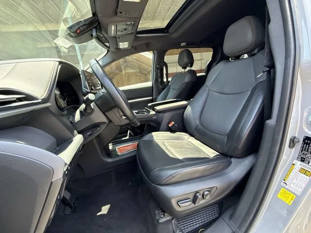 SEMINUEVOS TOYOTA Sienna a Estados en autogozo