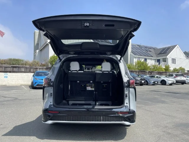 SEMINUEVOS TOYOTA Sienna a Estados en autogozo
