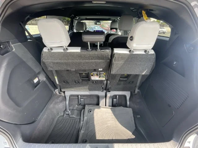 SEMINUEVOS TOYOTA Sienna a Estados en autogozo
